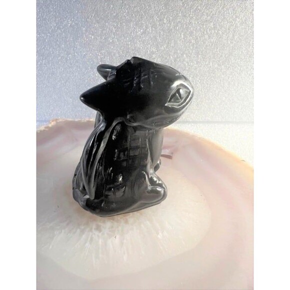 Toothless Dragon in Black Obsidian - Picture 2 of 6
